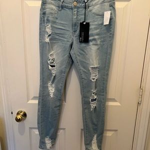 Charlotte Russe Refuge stretch jeans